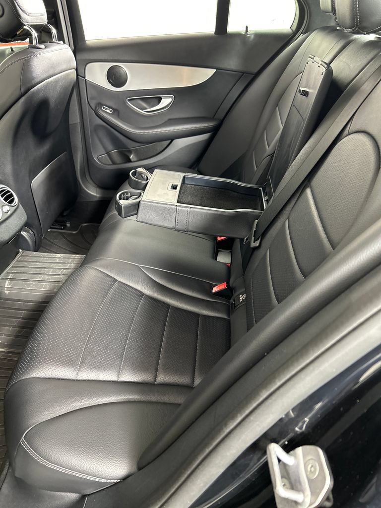 Used 2019 Mercedes-Benz C 300 Sedan image 16