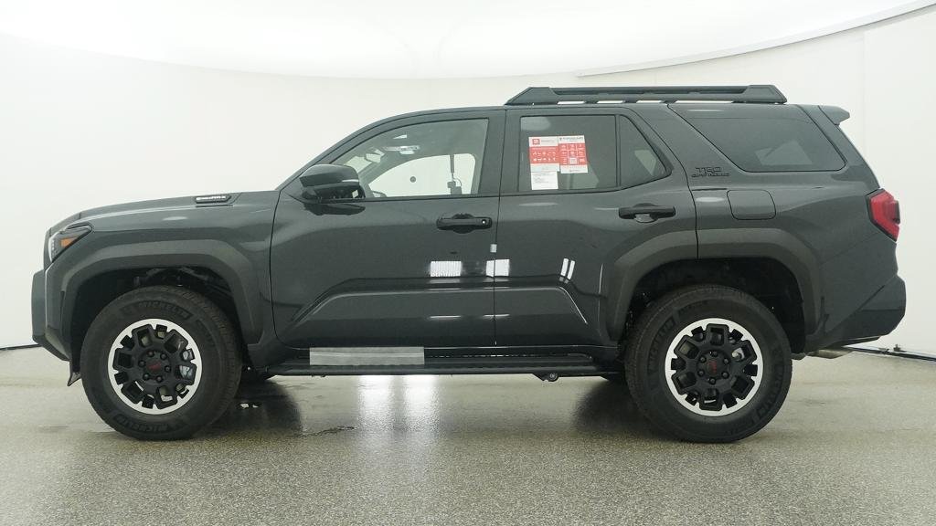 New 2026 Toyota 4Runner TRD Off-Road Premium AWD/4WD image 2