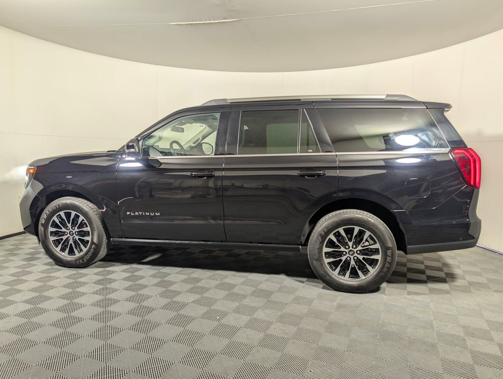 Certified 2025 Ford Expedition Platinum image 4