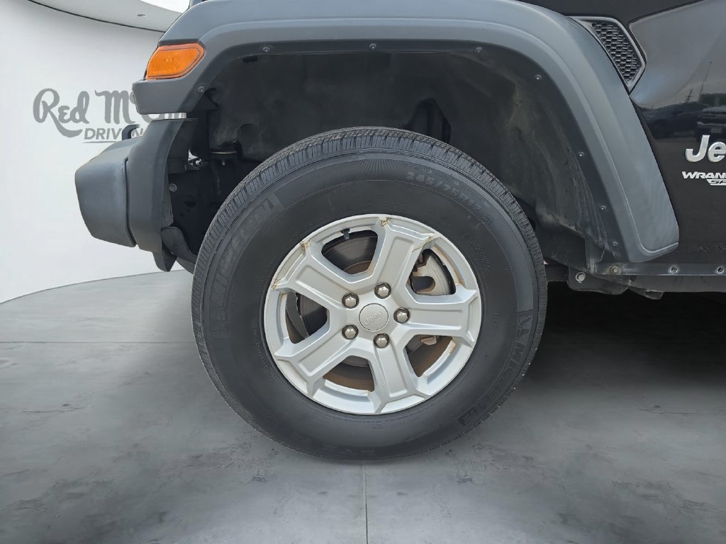 Used 2018 Jeep Wrangler Sport AWD/4WD image 15