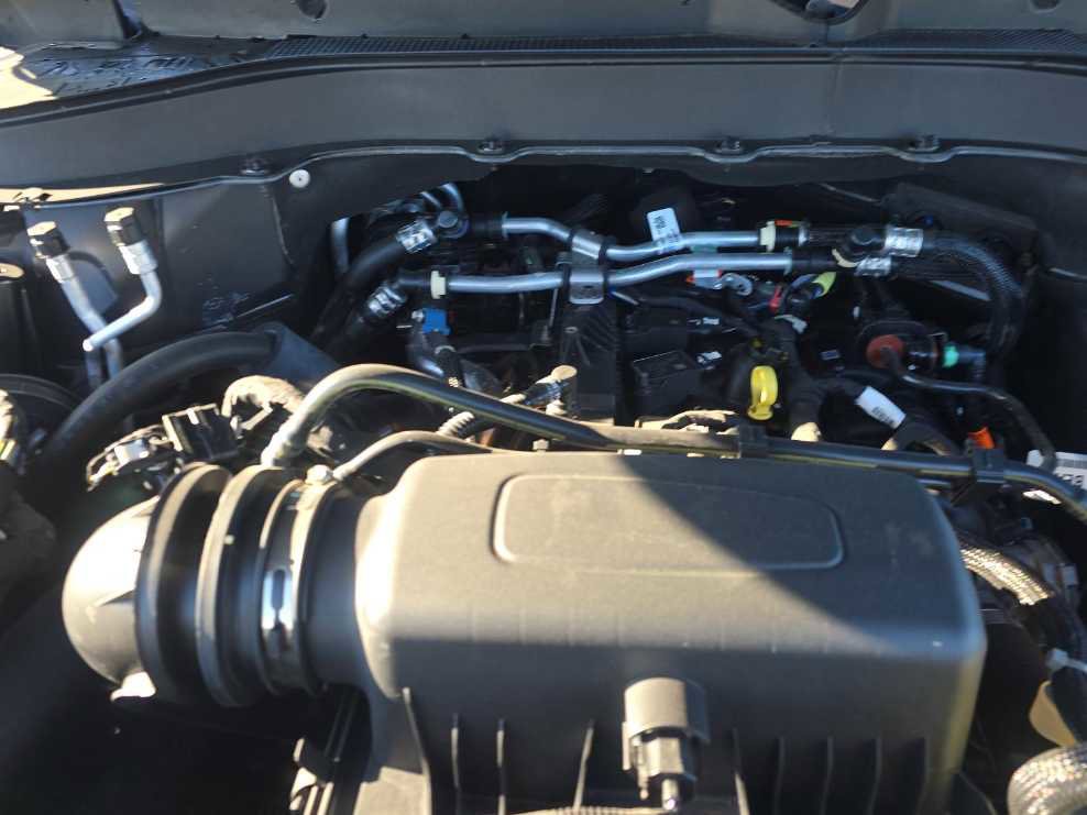 Used 2023 Ford Explorer XLT w/ Equipment Group 202A AWD/4WD image 11