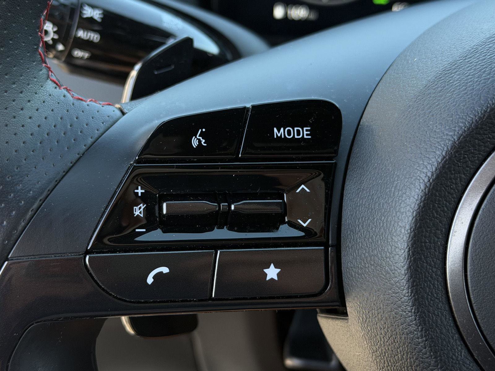 Certified 2024 Hyundai Tucson N Line image 18