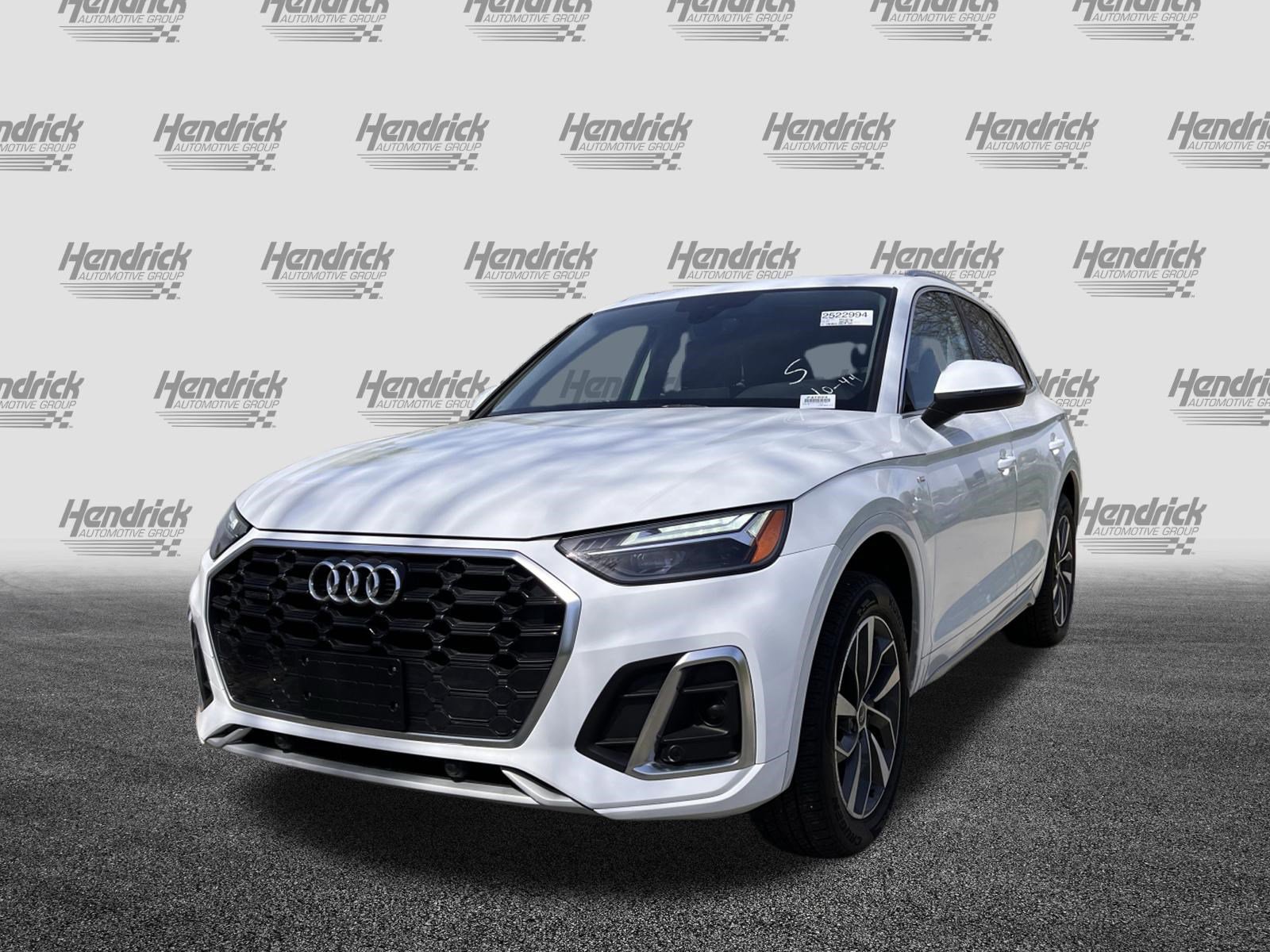 Used 2023 Audi Q5 2.0T Premium w/ Convenience Package image 5