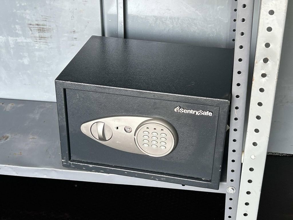 Used 2020 RAM ProMaster 1500 image 17