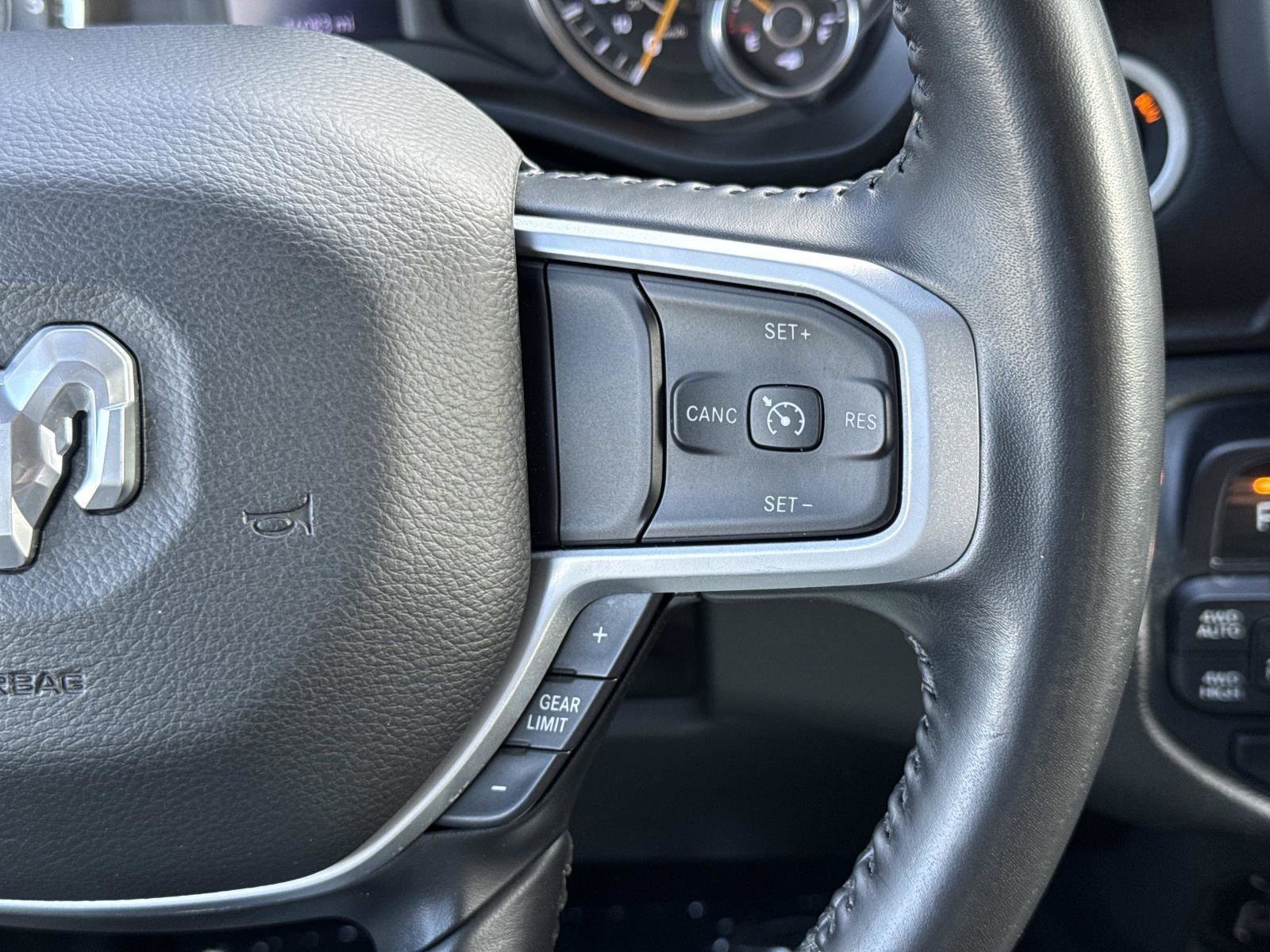 Used 2020 RAM 1500 Big Horn AWD/4WD image 9