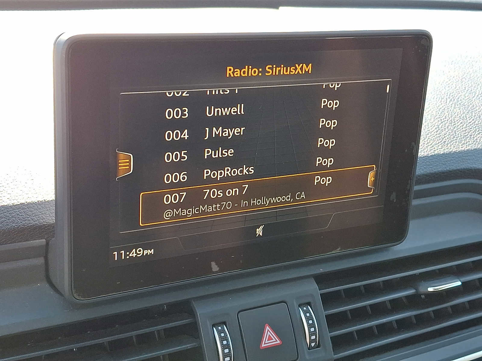 Used 2019 Audi Q5 2.0T Premium w/ Convenience Package image 17