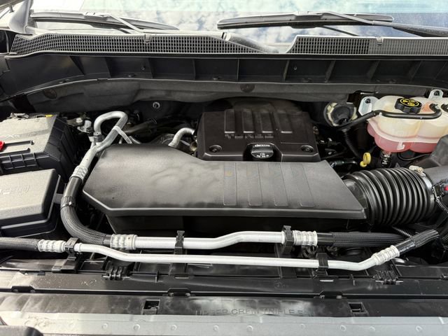 Used 2023 Chevrolet Silverado 1500 LT AWD/4WD image 34