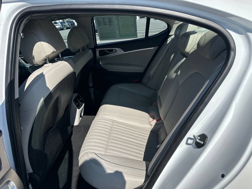Used 2021 Genesis G70 2.0T w/ Elite Package AWD/4WD image 17