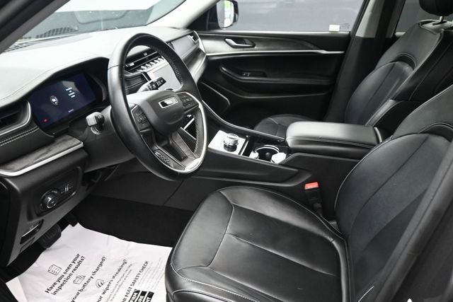 Used 2022 Jeep Grand Cherokee Limited RWD image 23