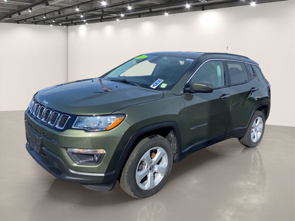 Used 2021 Jeep Compass Latitude w/ Convenience Group AWD/4WD image 3