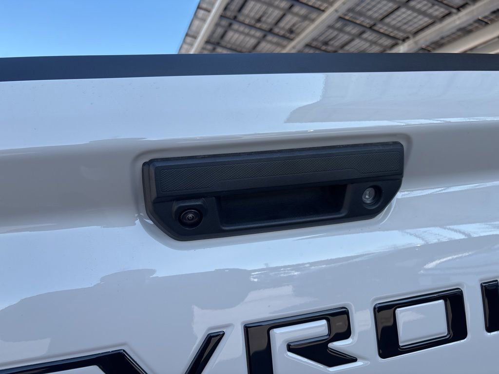 New 2026 Chevrolet Colorado ZR2 w/ Technology Package image 13