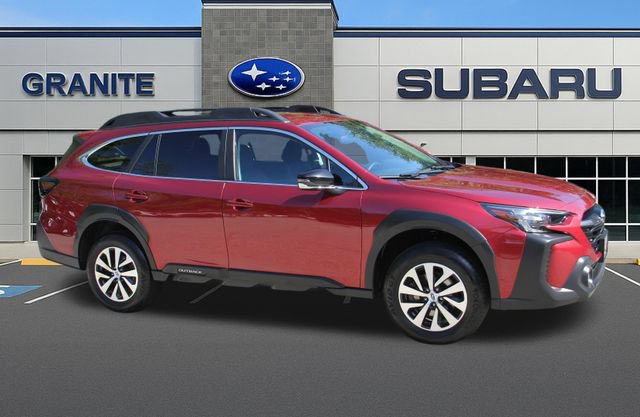 Used 2025 Subaru Outback Premium AWD/4WD image 13