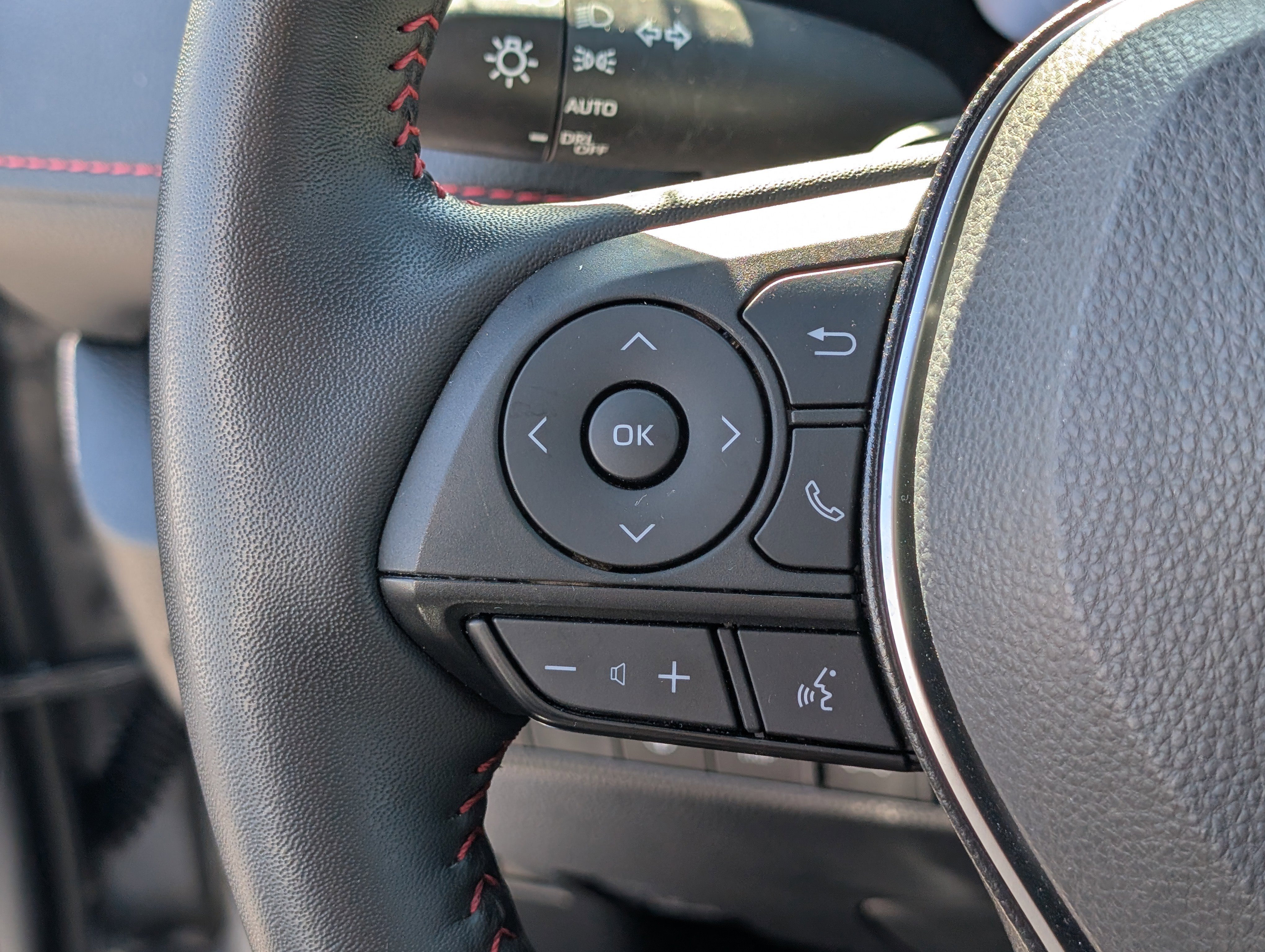 Used 2023 Toyota RAV4 XSE w/ Weather Package AWD/4WD image 24