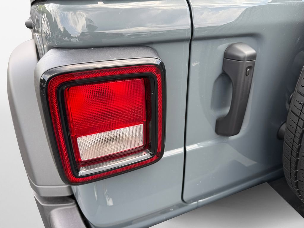 New 2025 Jeep Wrangler Sport S image 21