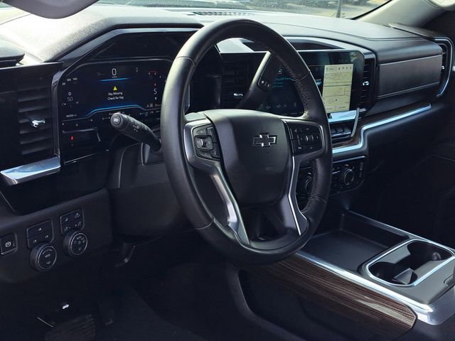 Used 2025 Chevrolet Silverado 3500 LT w/ Trail Boss Package image 10