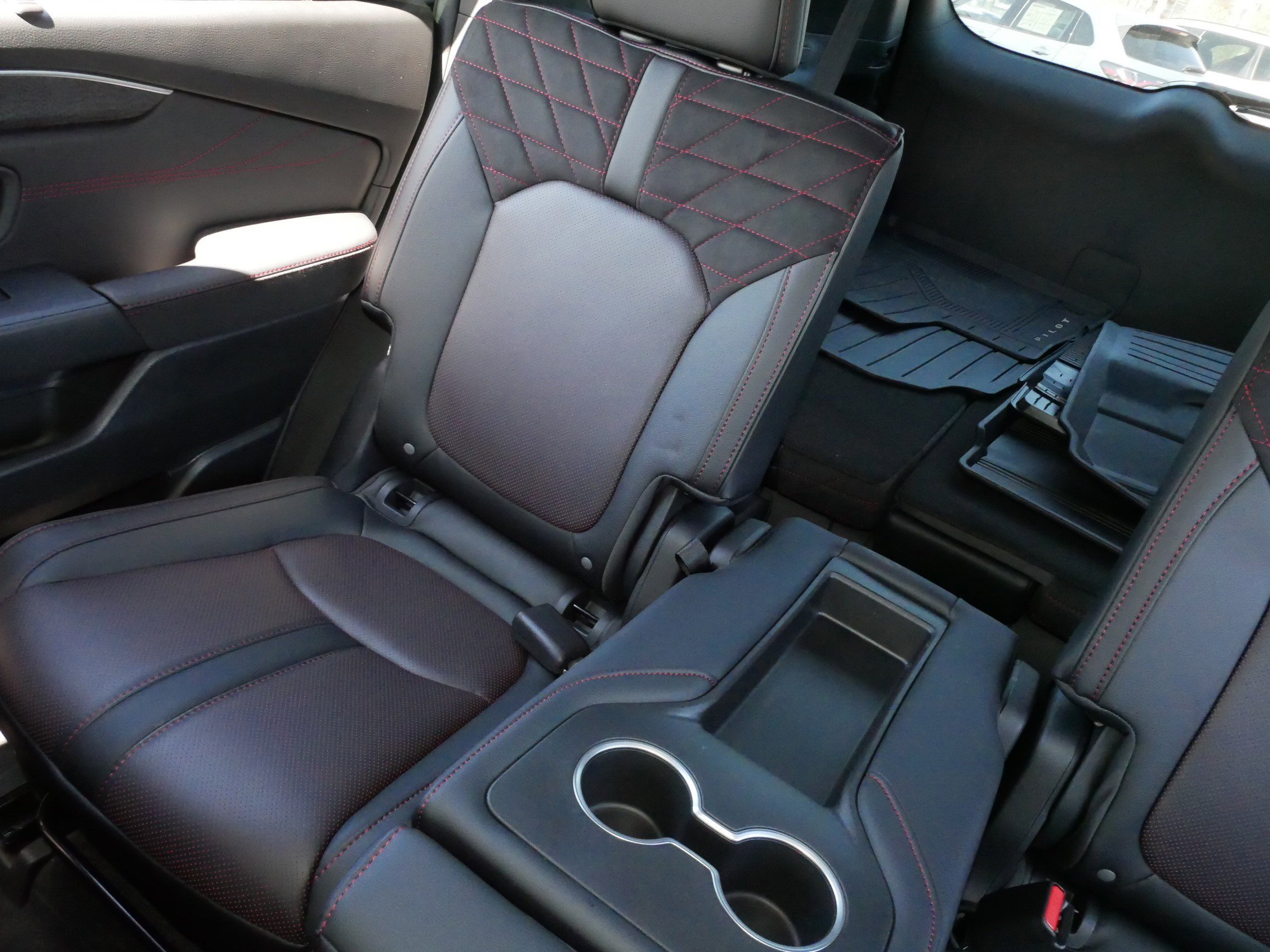 Certified 2026 Honda Pilot Black Edition image 12