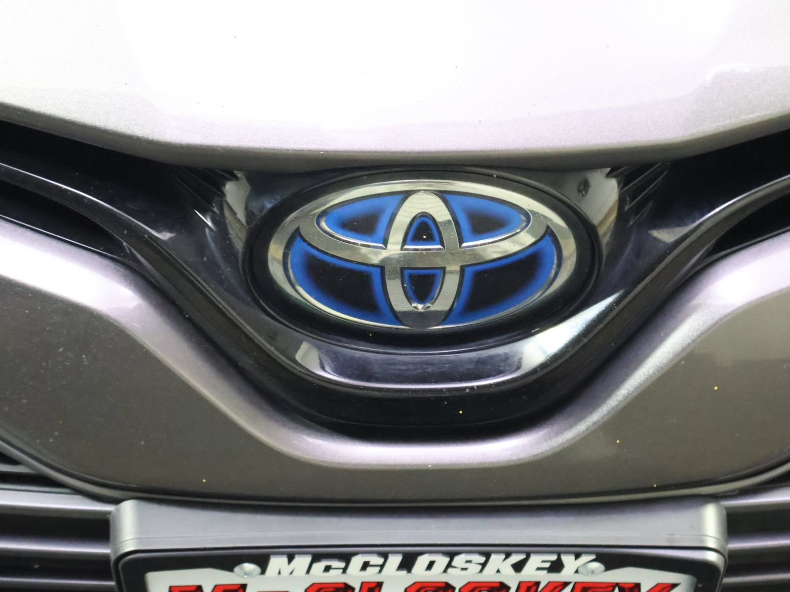 Used 2020 Toyota Camry XLE FWD image 16