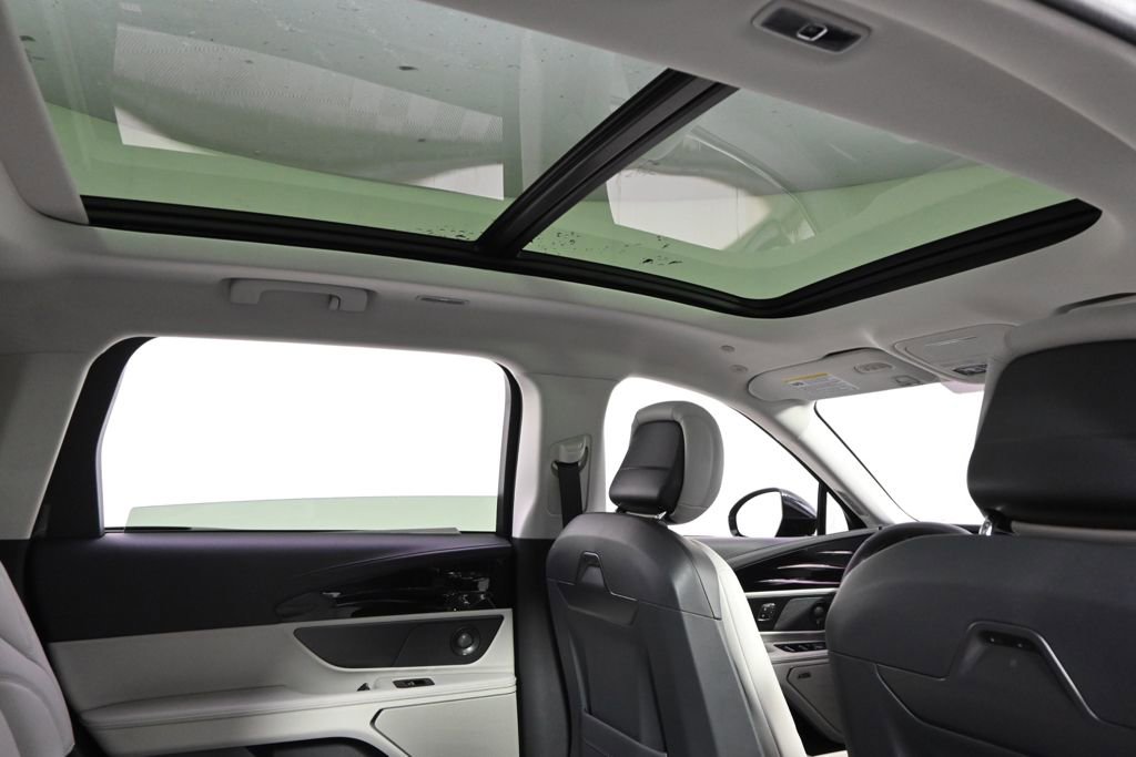 New 2026 Lincoln Nautilus Premier w/ Equipment Group 102A image 17