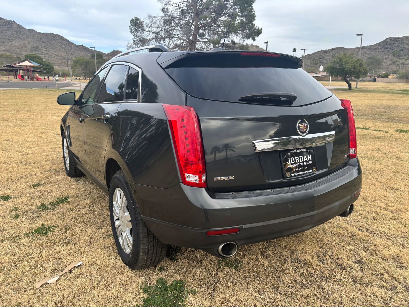Used 2016 Cadillac SRX Luxury image 8