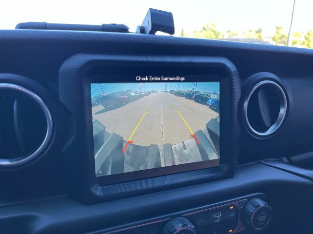Used 2019 Jeep Wrangler Unlimited Rubicon AWD/4WD image 28