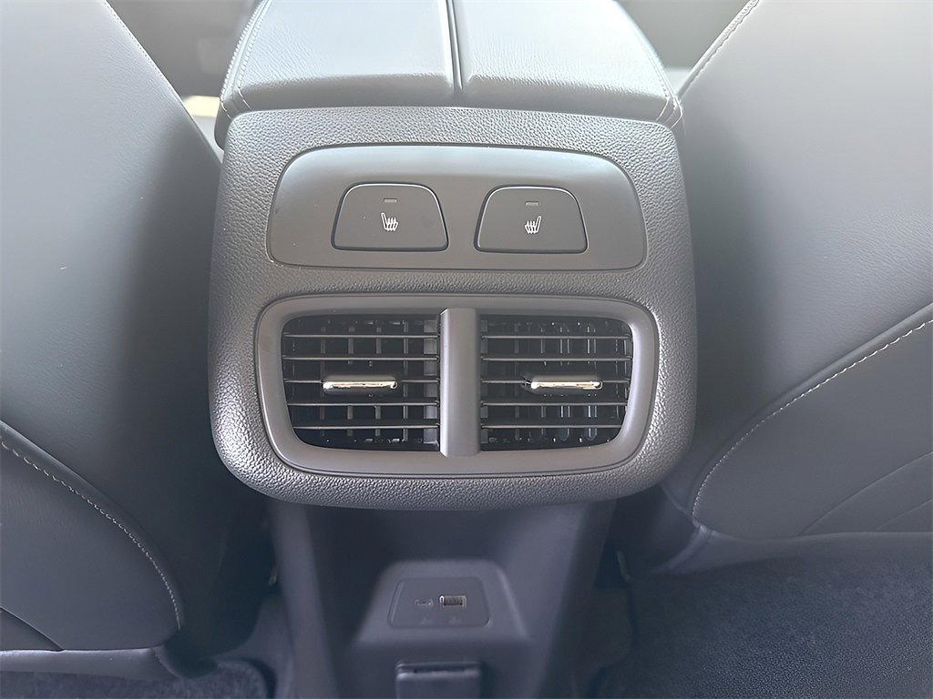 New 2025 Buick Envision Avenir image 12