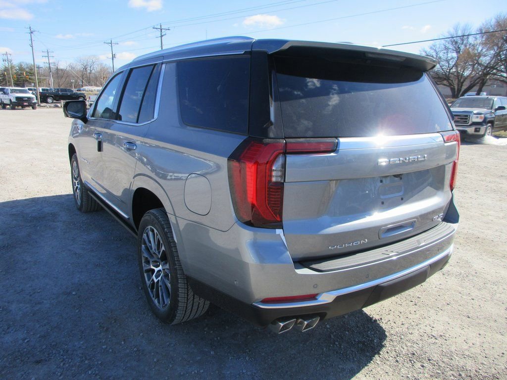 New 2026 GMC Yukon Denali w/ Sun & Power Step Package image 7