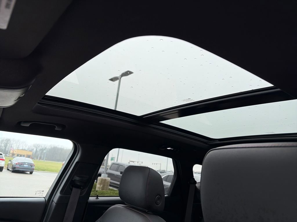 Used 2024 Chevrolet Blazer RS w/ Driver Confidence II Package image 26