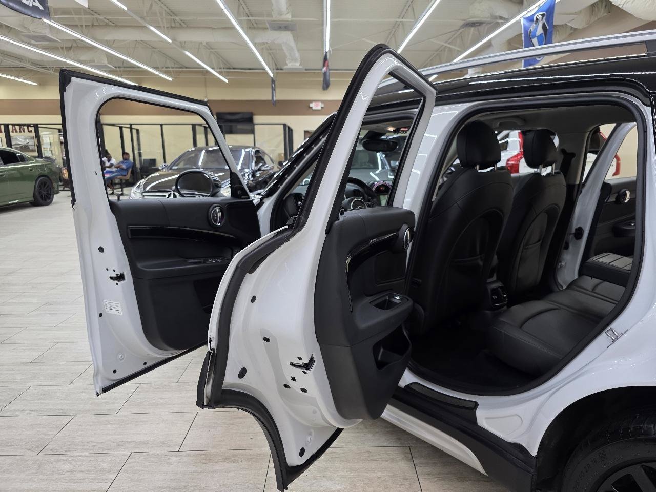 Used 2019 MINI Cooper Countryman S FWD image 17