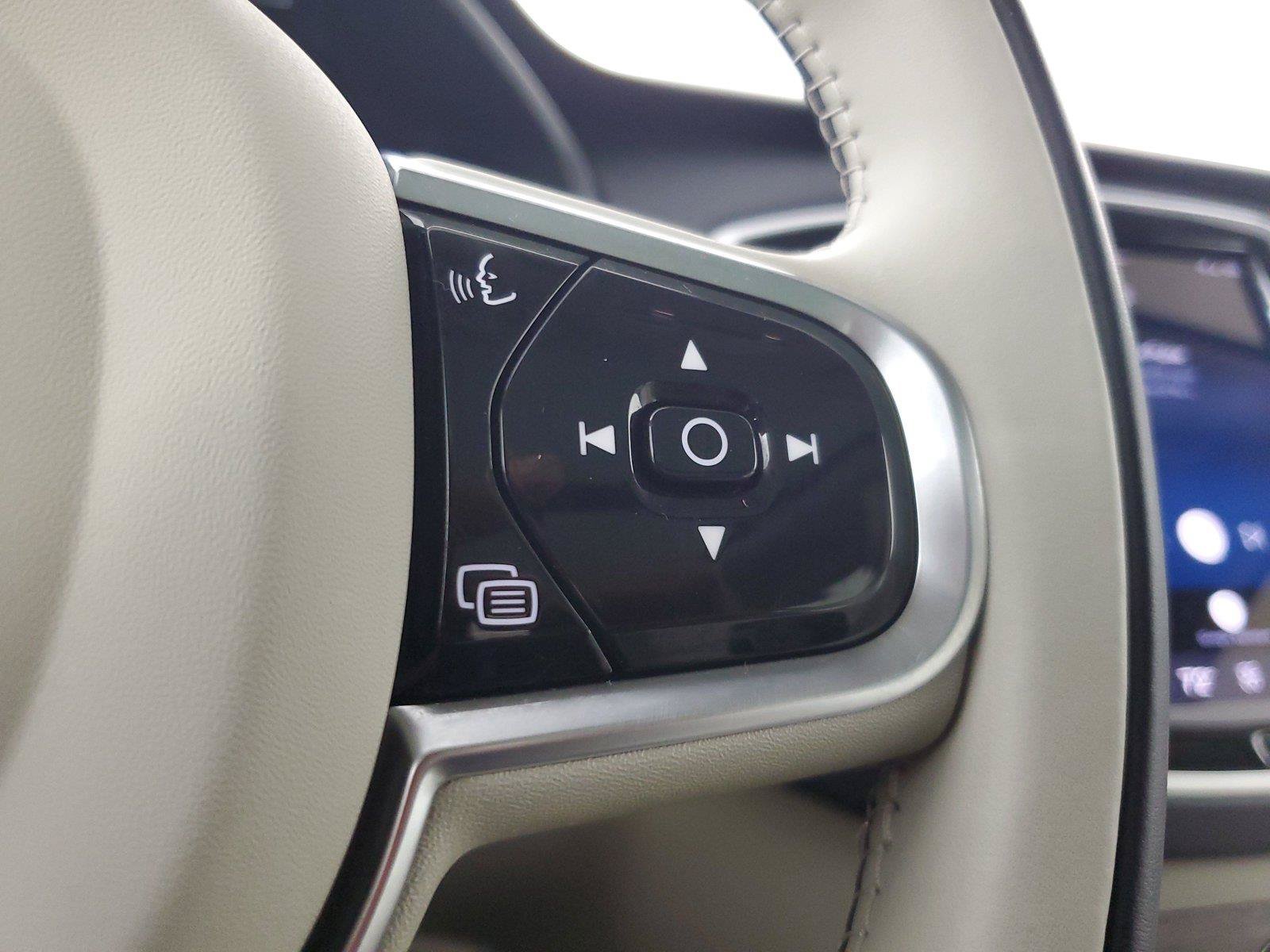 Used 2024 Volvo XC90 T8 Plus AWD/4WD image 23
