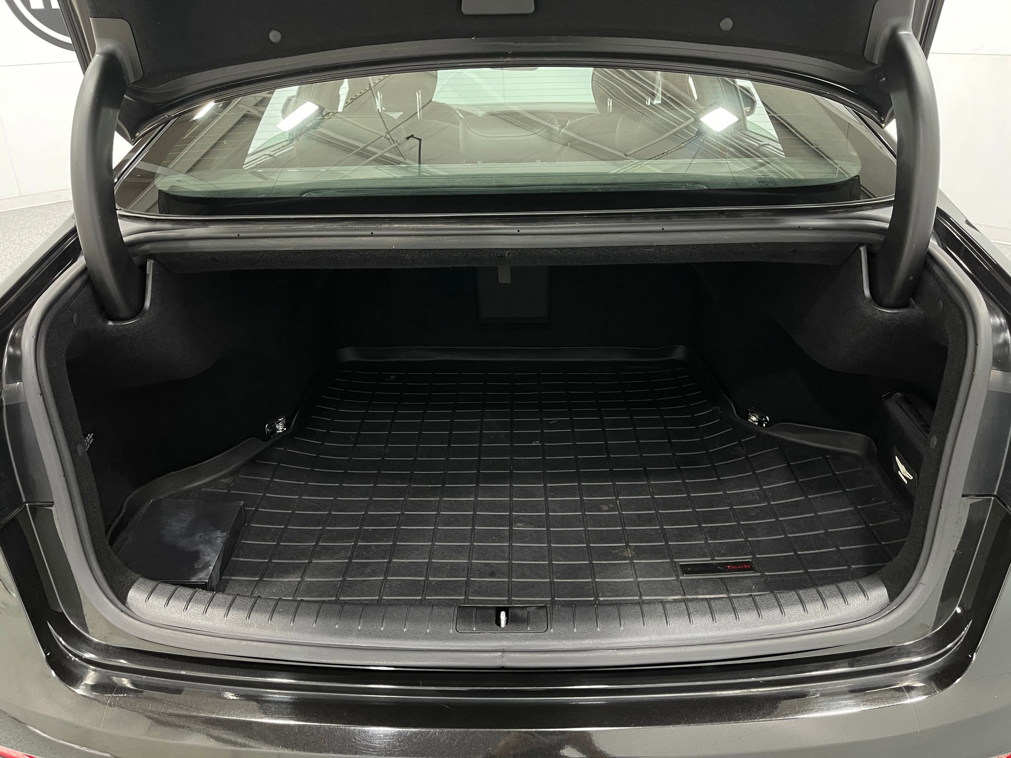 Used 2019 Genesis G80 3.3T Sport image 28