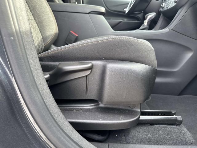 Used 2022 Chevrolet Equinox LT image 29