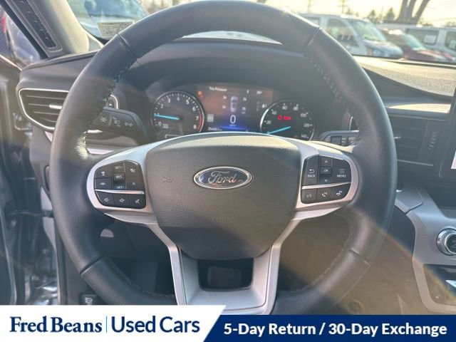Certified 2022 Ford Explorer XLT w/ Equipment Group 202A AWD/4WD image 23