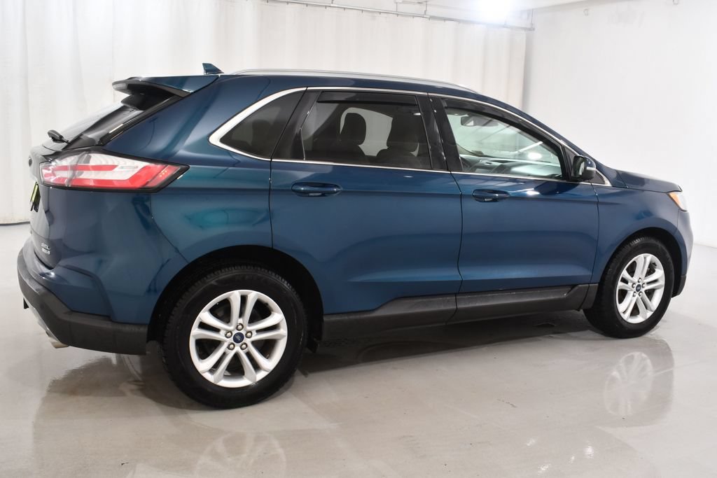 Used 2020 Ford Edge SEL w/ Cold Weather Package AWD/4WD image 11