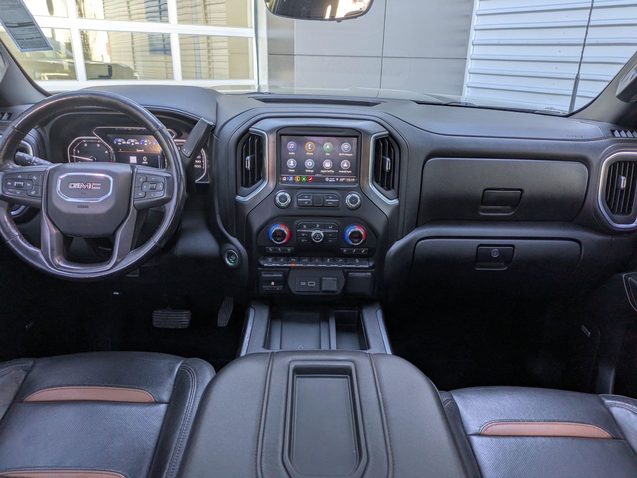 Used 2021 GMC Sierra 2500 AT4 w/ AT4 Premium Plus Package image 27