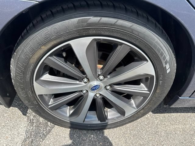 Used 2016 Subaru Legacy 3.6R Limited AWD/4WD image 9
