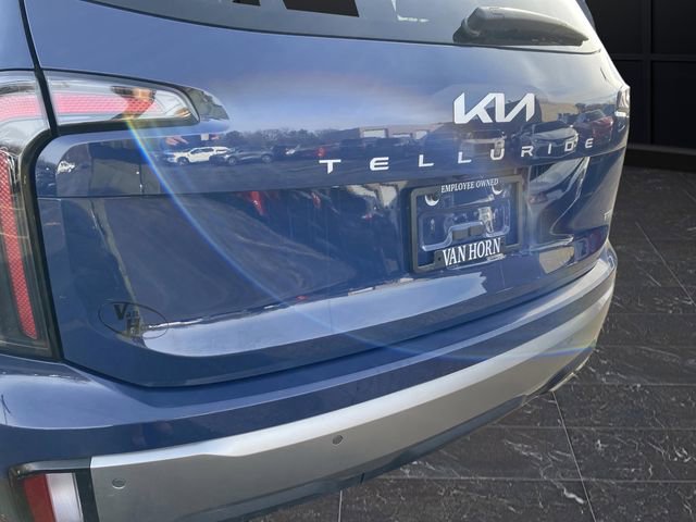Used 2023 Kia Telluride EX X-Line image 38