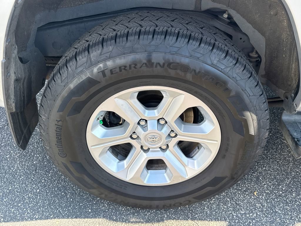 Certified 2021 Toyota 4Runner SR5 Premium image 17