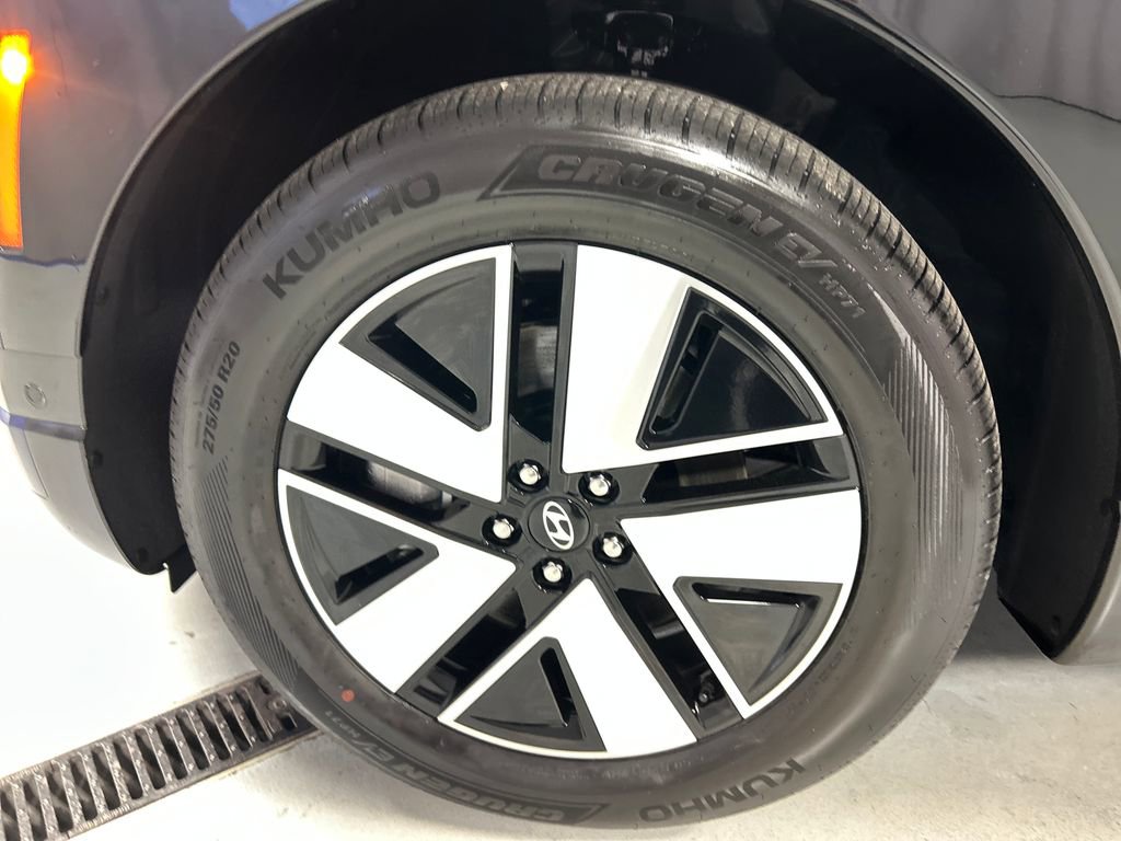 New 2026 Hyundai Ioniq 9 SEL image 9