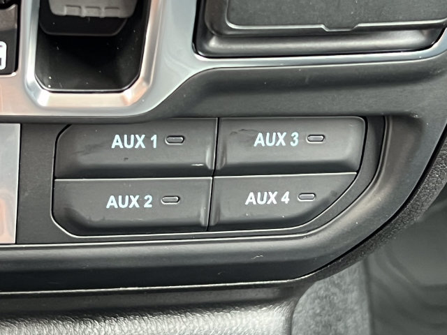 New 2026 Jeep Wrangler Unlimited Sport w/ Dual Top Group AWD/4WD image 26