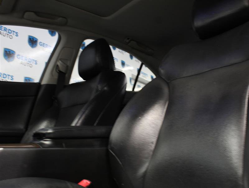 Used 2012 Lexus IS 250 w/ Premium Pkg Value Edition image 8