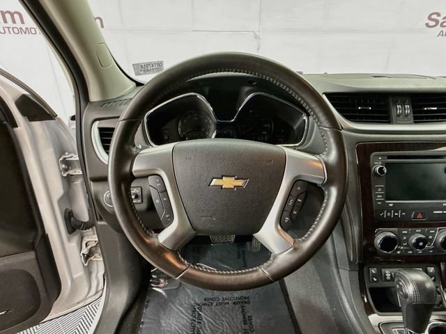 Used 2017 Chevrolet Traverse LT FWD image 11