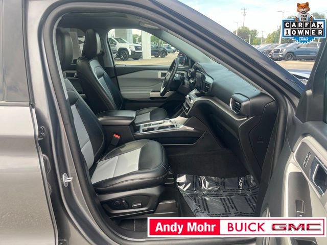 Used 2022 Ford Explorer XLT w/ Equipment Group 202A RWD image 35