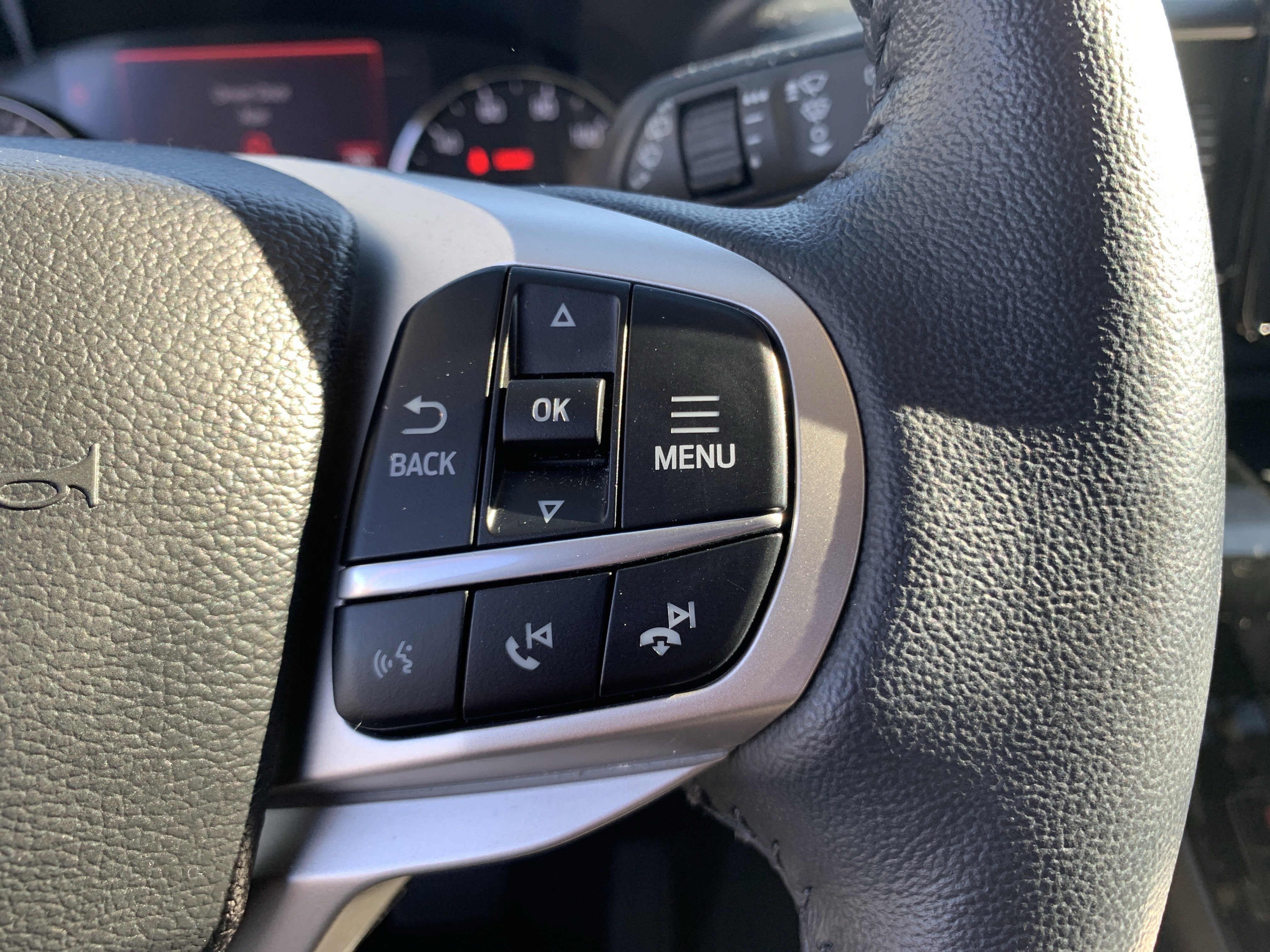 Used 2023 Ford Explorer Limited w/ Equipment Group 301A image 20