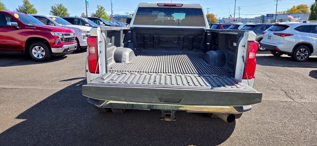 Used 2025 Chevrolet Silverado 3500 LT w/ Safety Package AWD/4WD image 9