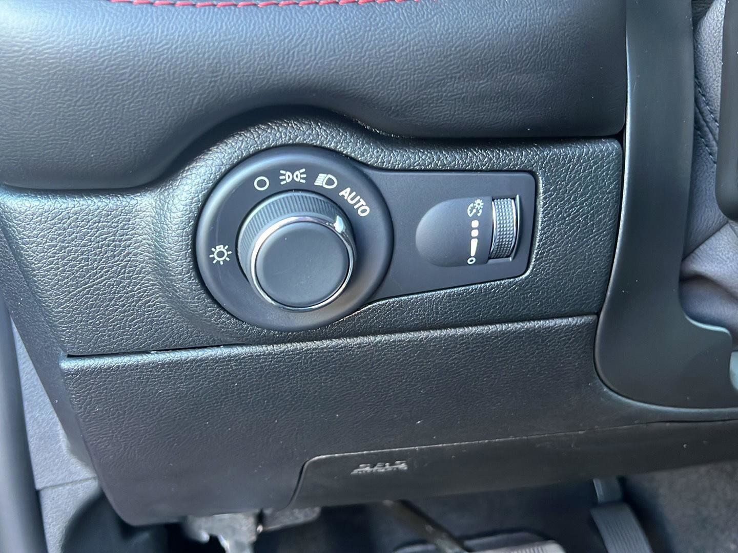 New 2026 Dodge Durango GT w/ Trailer Tow Group IV image 25