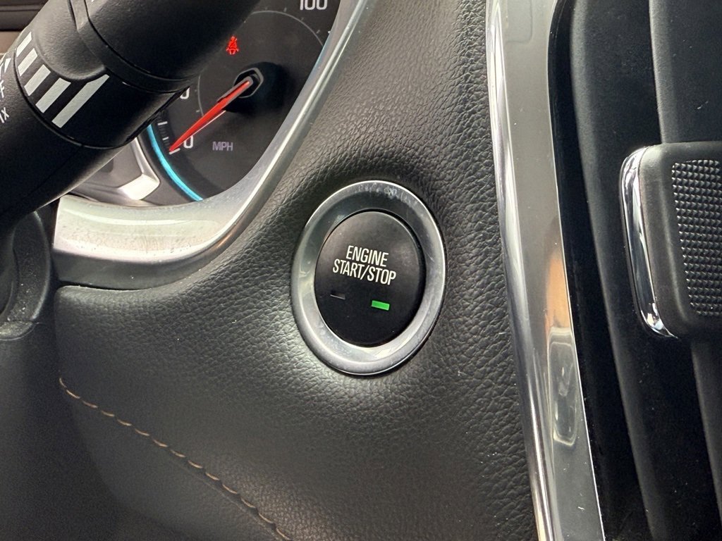 Used 2019 Chevrolet Traverse LT image 30