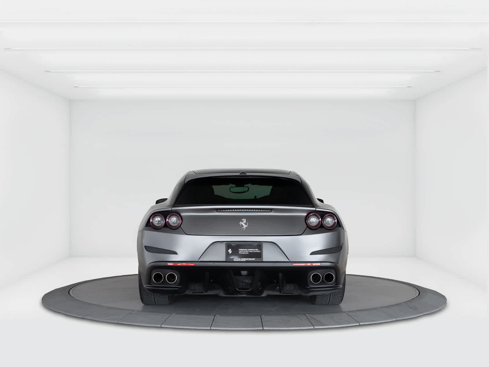 Certified 2018 Ferrari GTC4Lusso AWD/4WD image 4