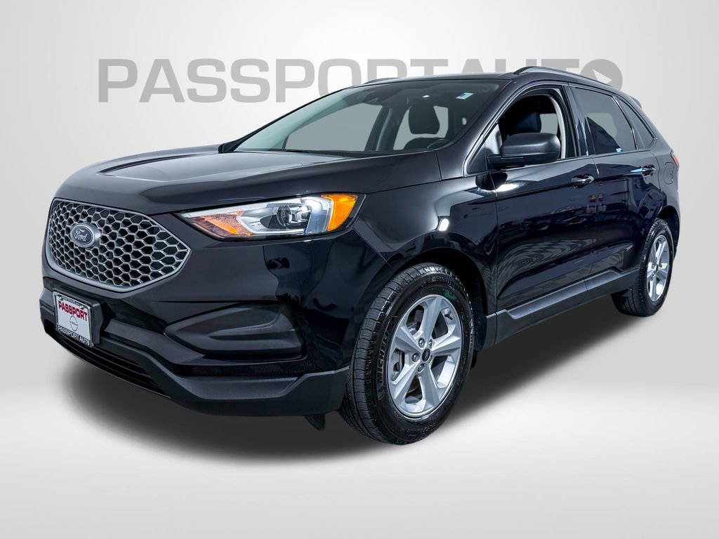 Used 2024 Ford Edge SE