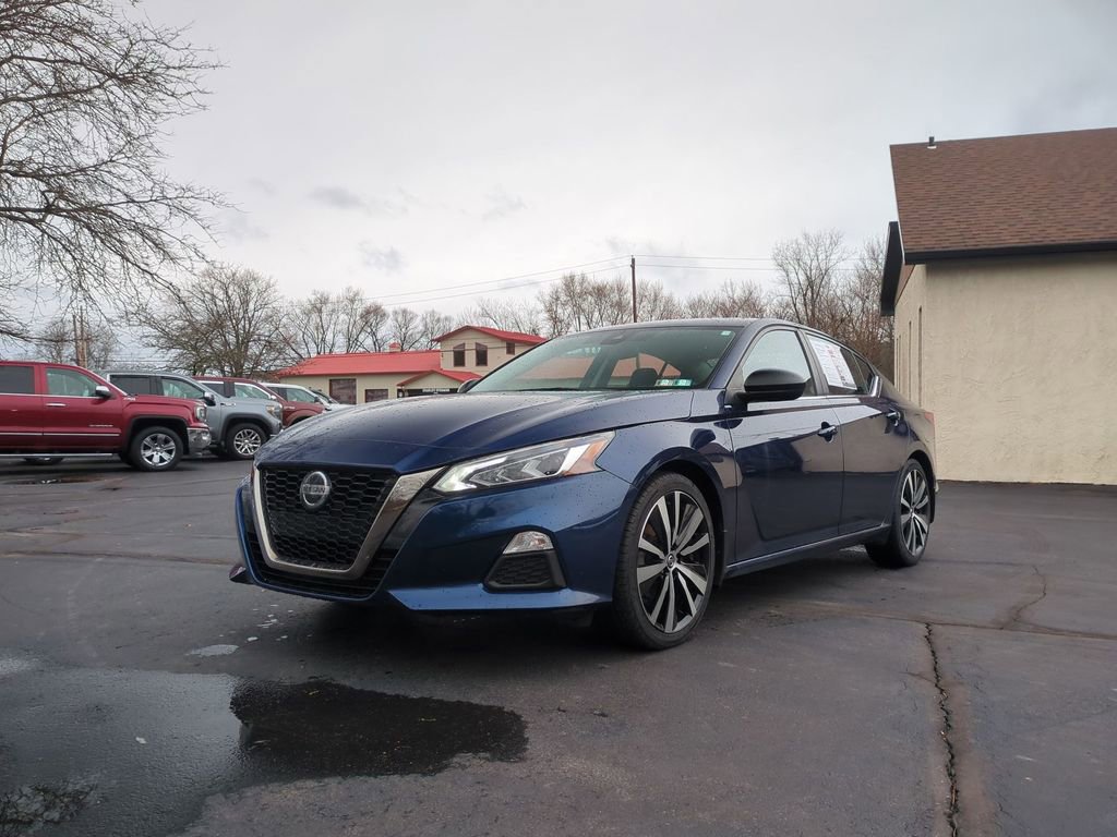 Used 2022 Nissan Altima 2.5 SR