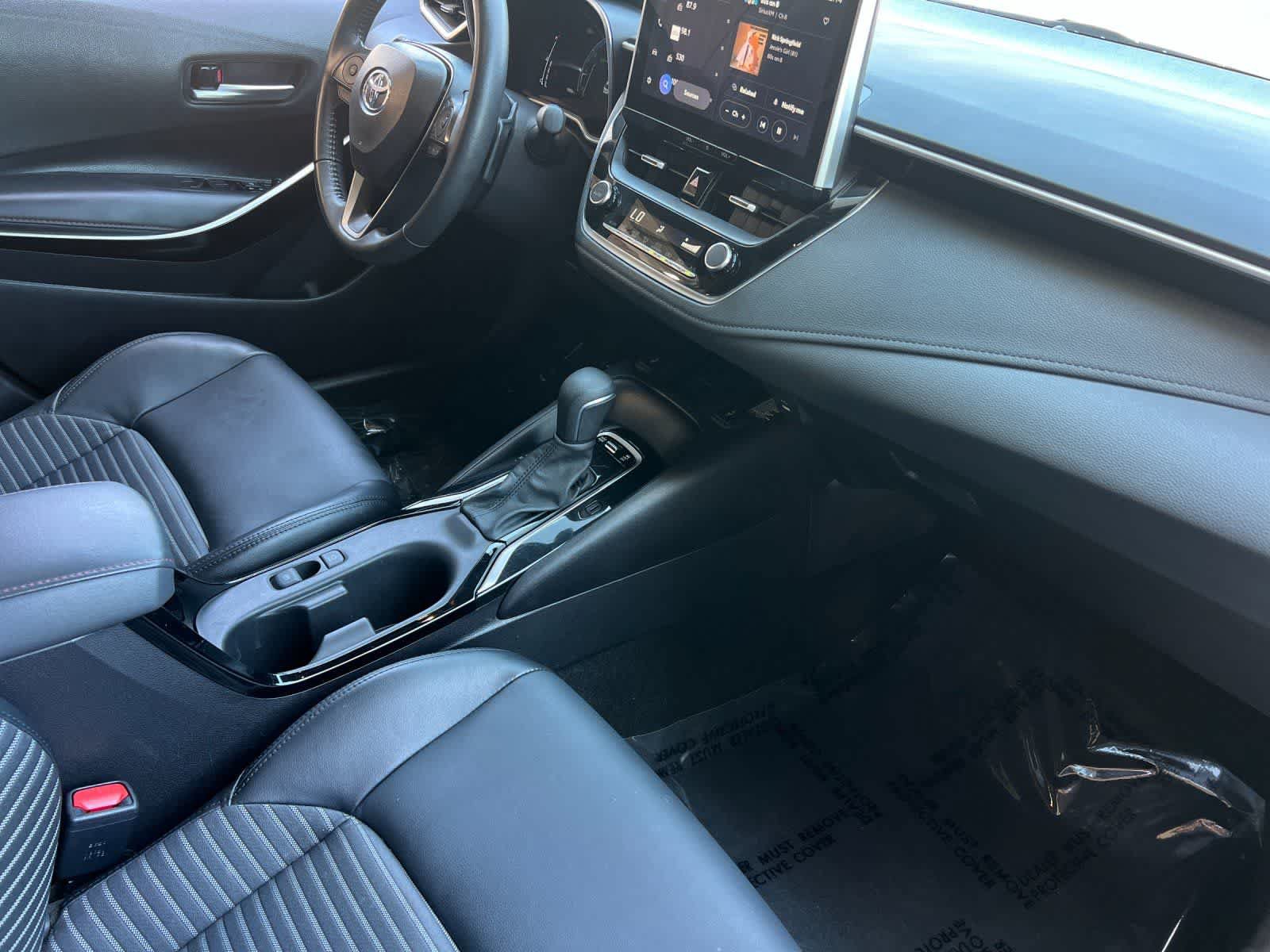 Used 2025 Toyota Corolla XSE FWD image 16